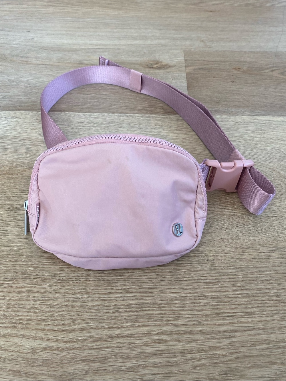 lululemon Everywhere Belt Bag 1L